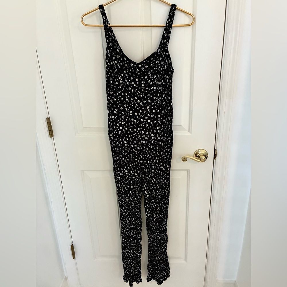 New Market & Spruce Black Romper Jumper Jumpsuit with White Floral Design